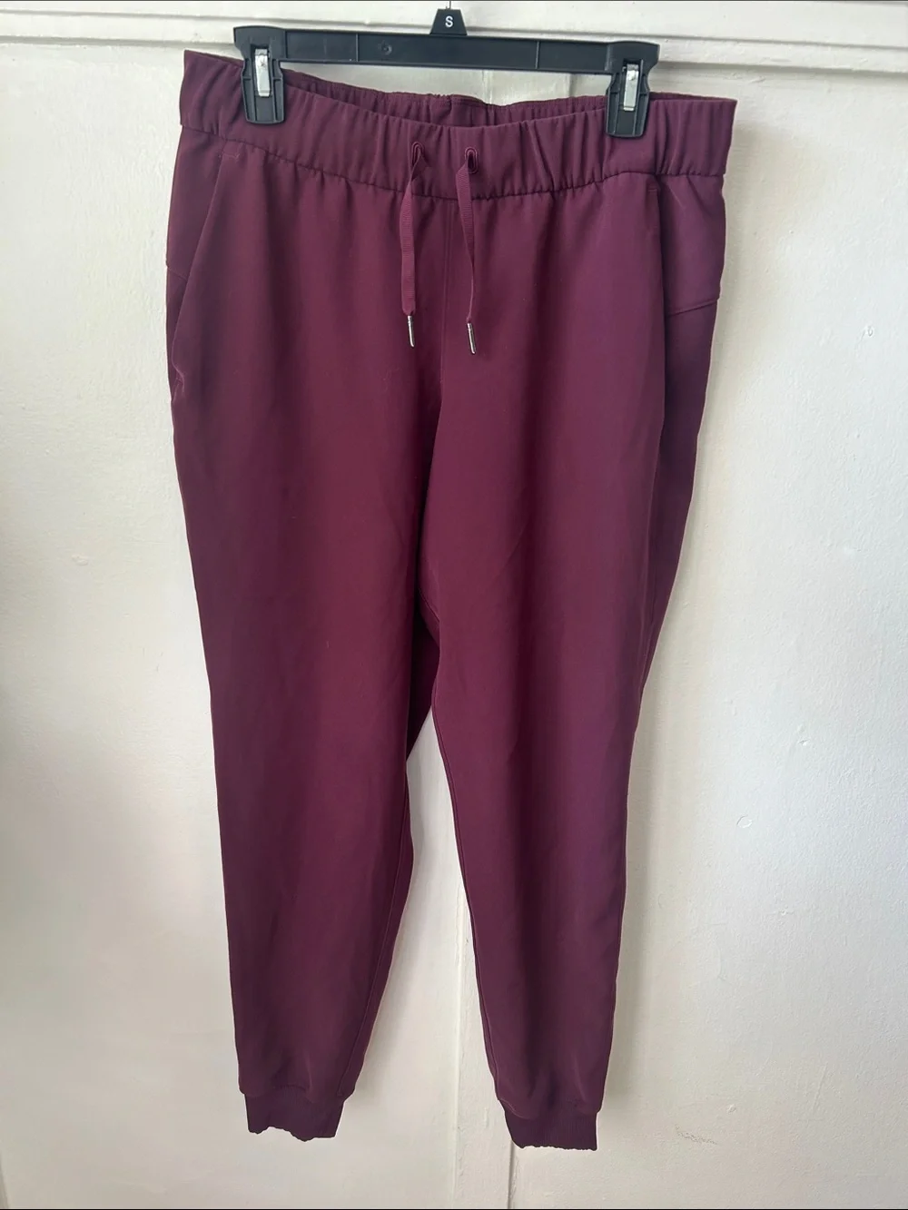 Lululemon On The Fly Jogger Women's Drawstring Pants Dark Adobe Maroon Size 8